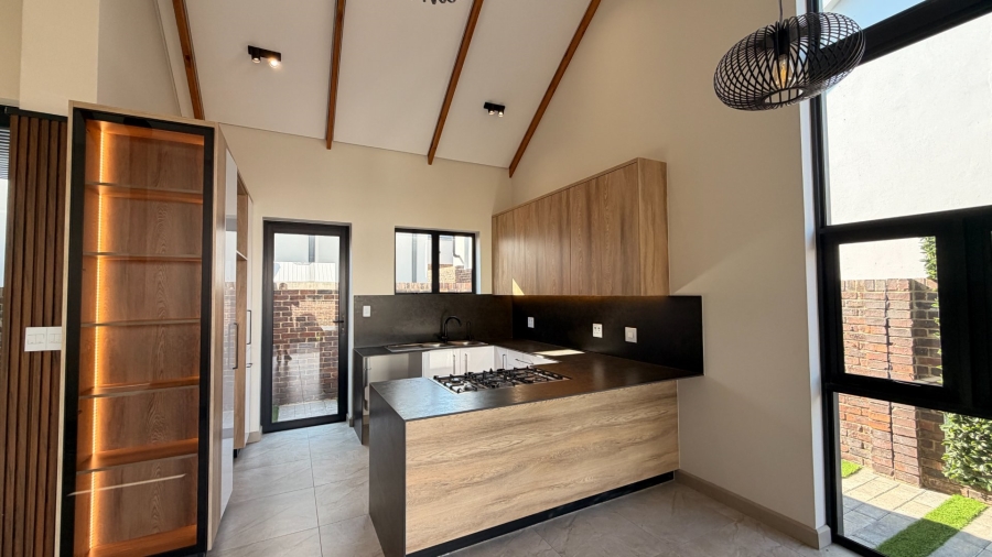 3 Bedroom Property for Sale in Helderzicht Eco Estate North West